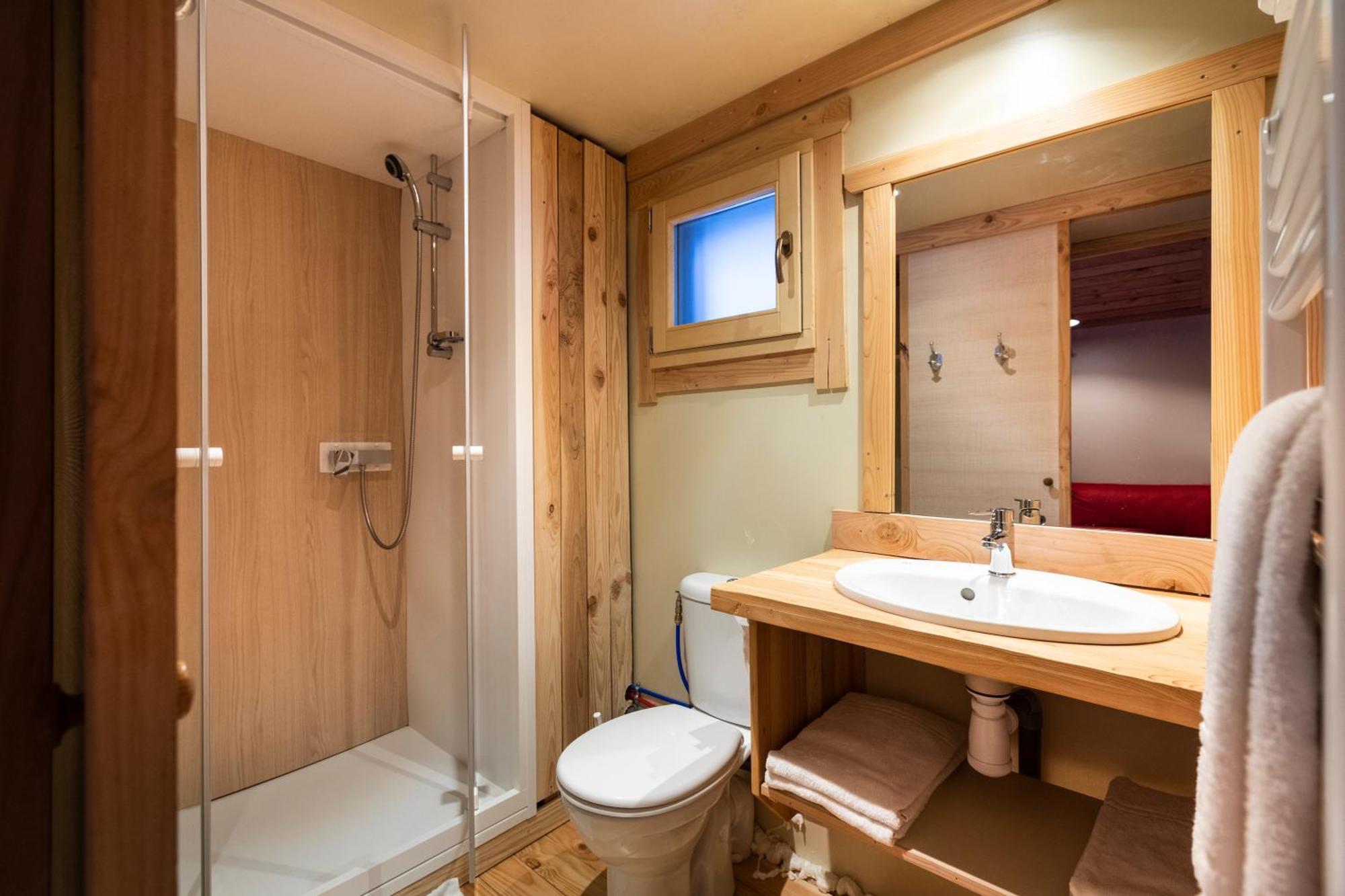 Huttopia Vallouise Habitación foto
