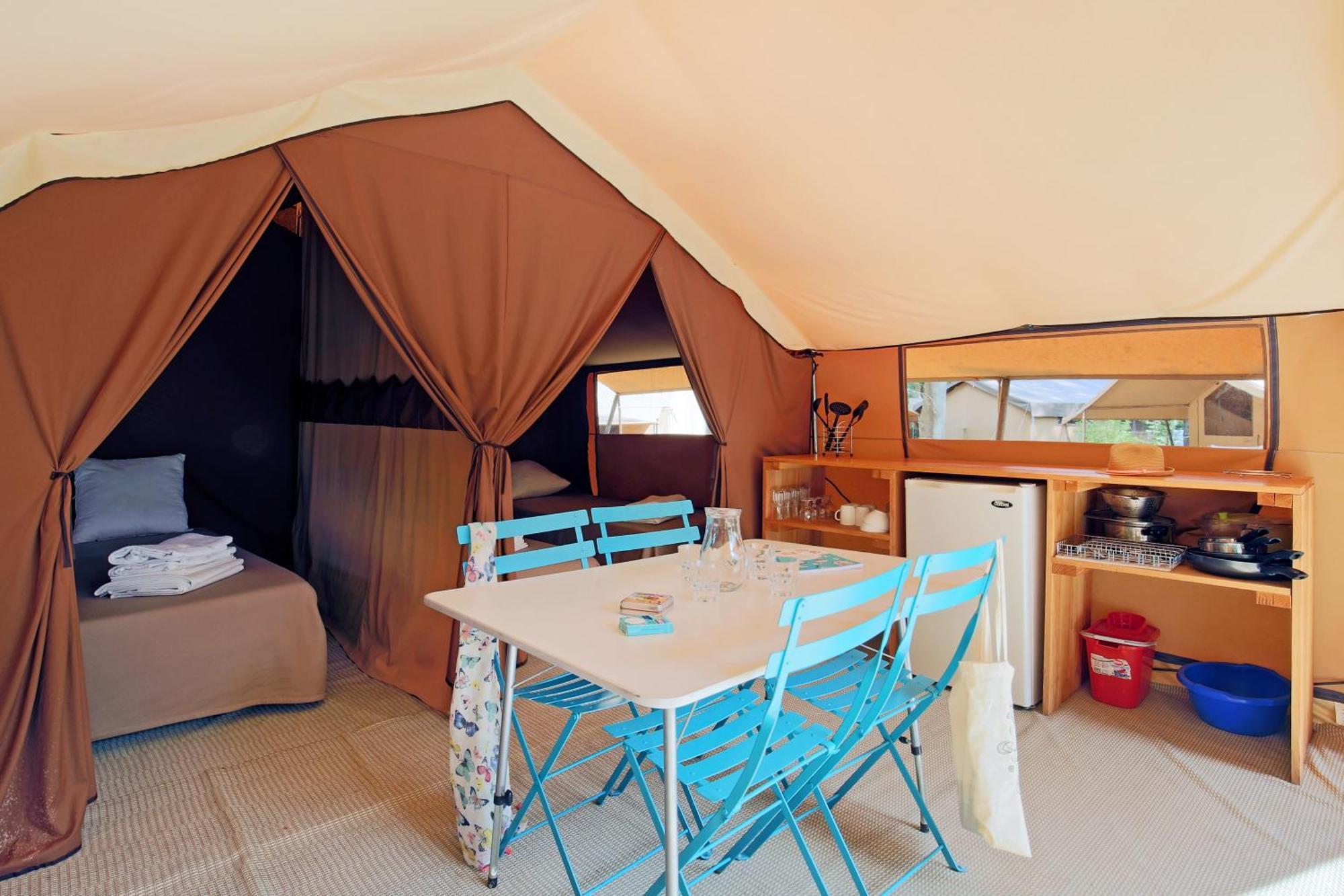 Huttopia Vallouise Habitación foto